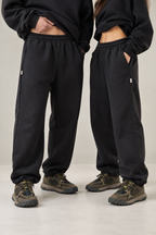 RELAXED ESSENTIAL SOFT BLEND PANTS